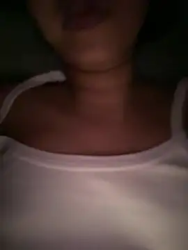 Snapshot of Neha18 chatting on 07-01-26, 08:30 Neha18 online show from 07-01-26, 08:30