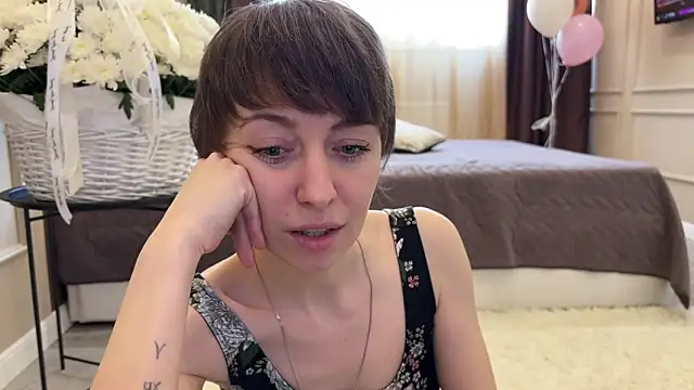 daniellia  online show from 03-13-26, 10:22