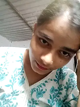 Snapshot of Hot_siiii chatting on 10-05-25, 02:15 Hot siiii online show from 10-05-25, 02:15