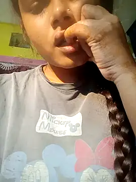 Snapshot of Hot_siiii chatting on 10-19-25, 01:39 Hot siiii online show from 10-19-25, 01:39