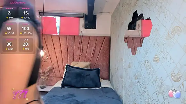 Kiara Cruz   online show from 03-25-26, 09:54