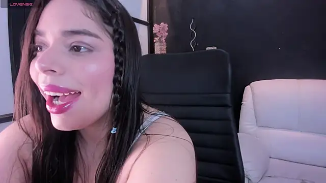 sunnypaytton online show from 11-13-25, 01:10