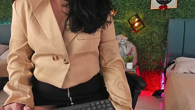 Linagh  online show from 02-09-26, 11:36