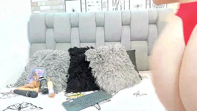 kathysmith19 online show from 01-07-26, 03:53