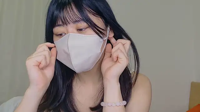 Snapshot of 0p-saki-p0 chatting on 07-12-26, 08:27 0p-saki-p0 online show from 07-12-26, 08:27