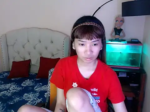 ShantalFoxxy  online show from 02-15-26, 12:14