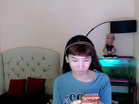 Snapshot of ShantalFoxxy_ chatting on 04-22-26, 12:35 ShantalFoxxy online show from 04-22-26, 12:35