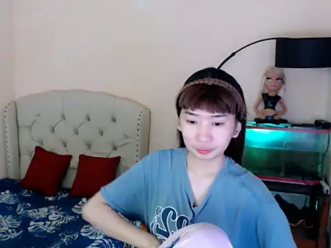 Snapshot of ShantalFoxxy_ chatting on 05-01-26, 12:15 ShantalFoxxy online show from 05-01-26, 12:15