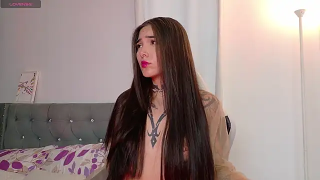 sara queen10 online show from 02-13-26, 04:14