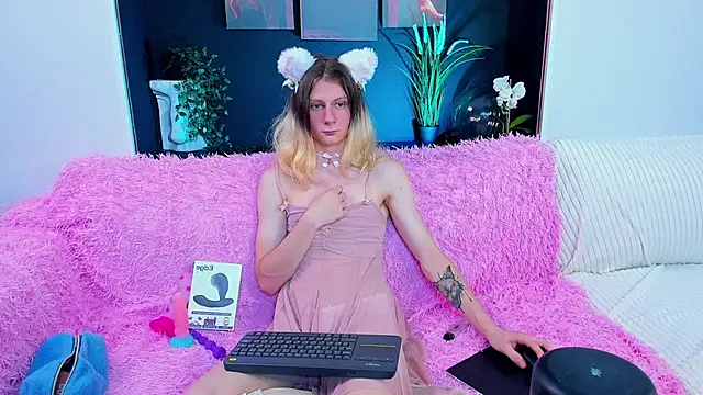 kitsuhii online show from 10-11-25, 02:59