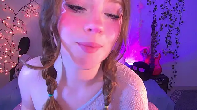 Lil bela online show from 02-03-26, 12:21