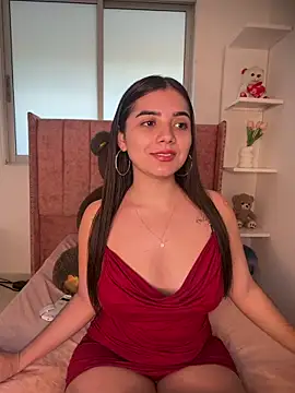Snapshot of salomecute21 chatting on 05-22-26, 11:38 salomecute21 online show from 05-22-26, 11:38