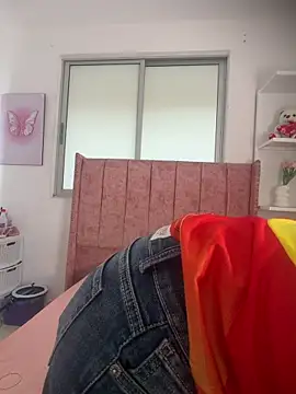 salomecute21 online show from 06-17-26, 11:34
