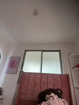 salomecute21 online show from 06-26-26, 11:36