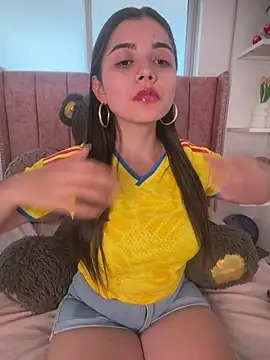 salomecute21 online show from 07-07-26, 11:36