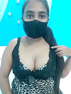 hotty-sapna online show from 09-17-25, 05:09