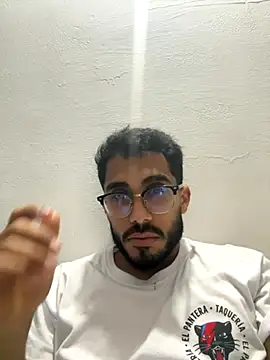 TU-MORENOO online show from 11-18-25, 08:08