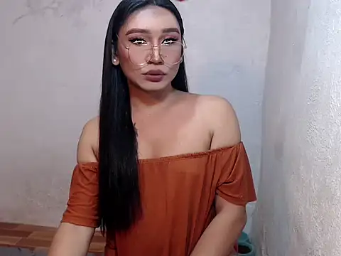 Iringitom16 online show from 03-18-26, 04:10