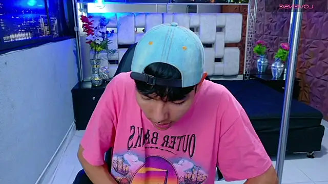 alandelrey57 online show from 12-03-25, 04:20