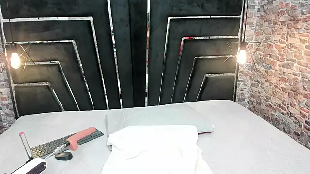 ALYANNA HOT  online show from 09-30-25, 12:10