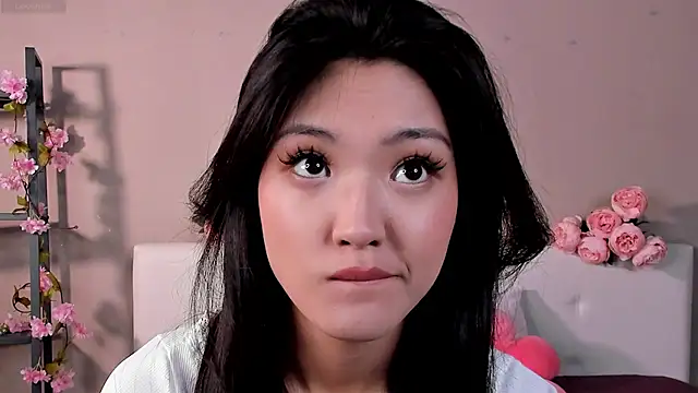 Snapshot of FancyEsten chatting on 09-21-25, 07:54 FancyEsten online show from 09-21-25, 07:54