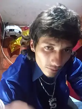 Snapshot of alexandercruz chatting on 12-18-25, 06:52 alexandercruz online show from 12-18-25, 06:52