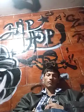 Snapshot of alexandercruz chatting on 02-20-26, 02:19 alexandercruz online show from 02-20-26, 02:19