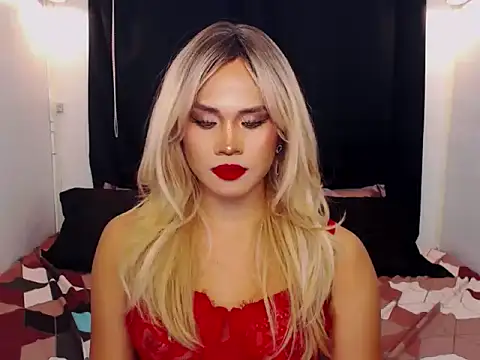 YllanaAltheaXxX online show from 03-06-26, 04:31