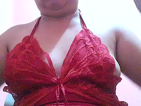 Snapshot of fresh_rosie chatting on 04-26-26, 06:05 fresh rosie online show from 04-26-26, 06:05