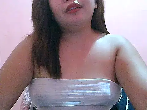Snapshot of fresh_rosie chatting on 05-29-26, 11:03 fresh rosie online show from 05-29-26, 11:03