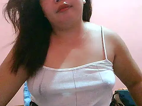 Snapshot of fresh_rosie chatting on 06-21-26, 11:24 fresh rosie online show from 06-21-26, 11:24
