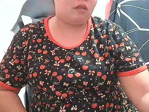 Snapshot of fresh_rosie chatting on 07-05-26, 07:48 fresh rosie online show from 07-05-26, 07:48