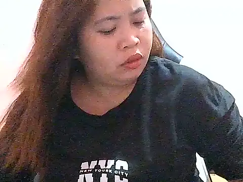 Snapshot of fresh_rosie chatting on 07-15-26, 10:31 fresh rosie online show from 07-15-26, 10:31