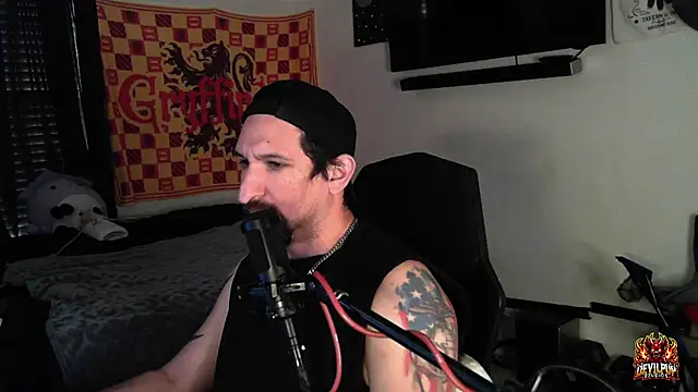Snapshot of DevilPup75_ chatting on 09-26-25, 02:21 DevilPup75  online show from 09-26-25, 02:21