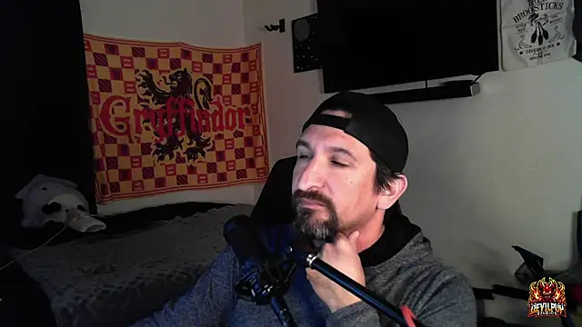 Snapshot of DevilPup75_ chatting on 09-27-25, 08:41 DevilPup75  online show from 09-27-25, 08:41