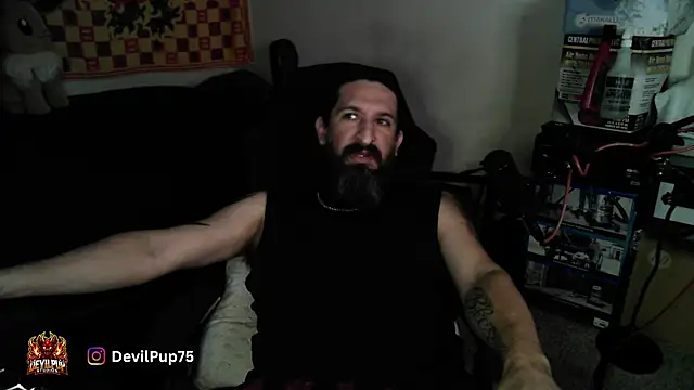 DevilPup75  online show from 04-06-26, 04:46