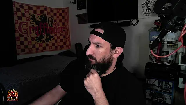 DevilPup75  online show from 04-14-26, 08:20