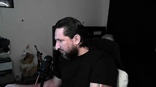 DevilPup75  online show from 05-19-26, 08:42
