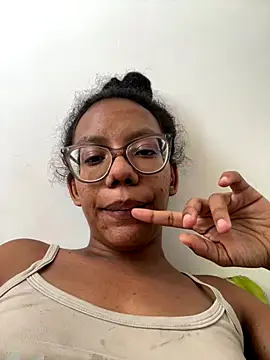 Valen1800 online show from 12-04-25, 06:49