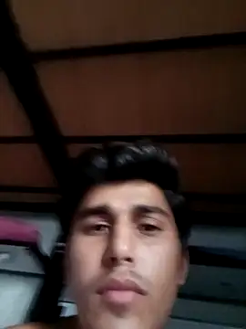 Snapshot of HarryChoudhary21 chatting on 10-10-25, 12:37 HarryChoudhary21 online show from 10-10-25, 12:37