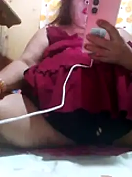 Huge mama69 online show from 05-25-26, 07:03