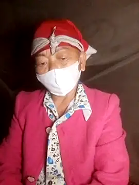 VangLe73 online show from 10-26-25, 07:42