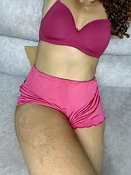 Tamilpallavi online show from 02-15-26, 11:34