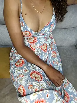 Tamilpallavi online show from 04-04-26, 02:10