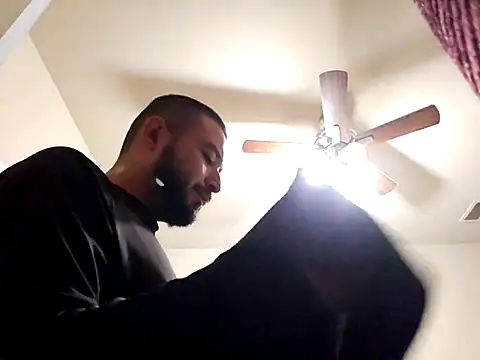 Lb228w online show from 11-26-25, 12:33