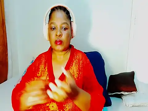 Snapshot of Love-Racheal75 chatting on 06-29-26, 02:28 Love-Racheal75 online show from 06-29-26, 02:28