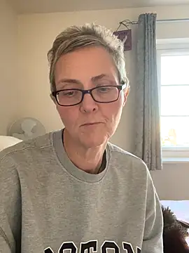 Curvy-Jinx online show from 11-30-25, 01:59