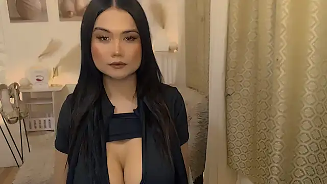 Snapshot of alisha_klassx chatting on 07-08-26, 03:22 alisha klassx online show from 07-08-26, 03:22