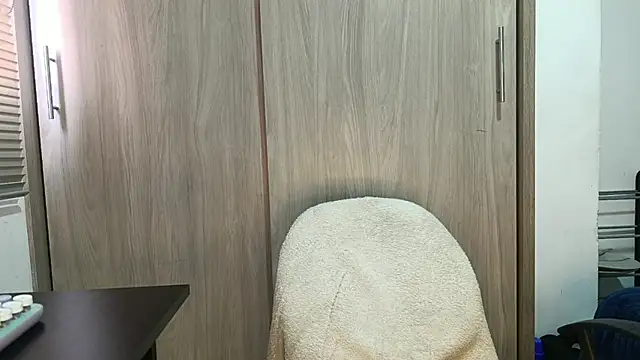 pecsblack888 online show from 04-18-26, 07:51