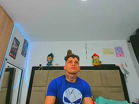Snapshot of Kieran_kian chatting on 06-26-26, 07:02 Kieran kian online show from 06-26-26, 07:02